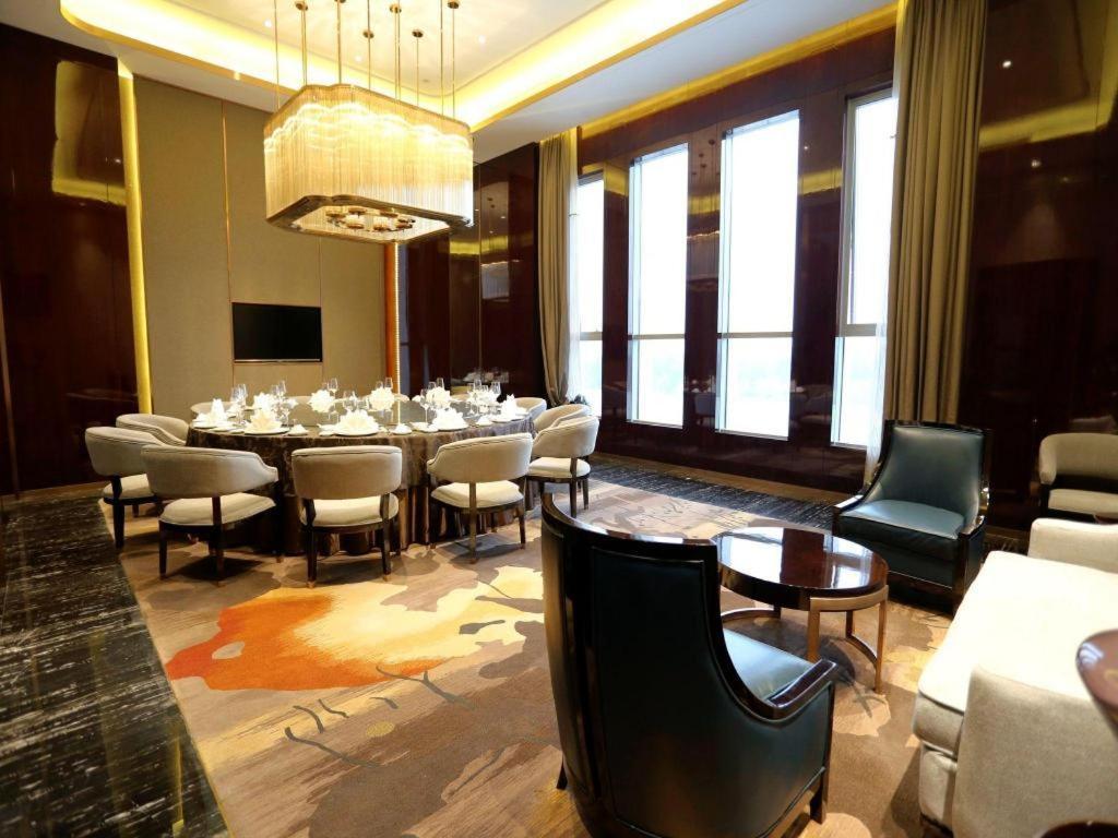 Hotel Grand Skylight International 5*