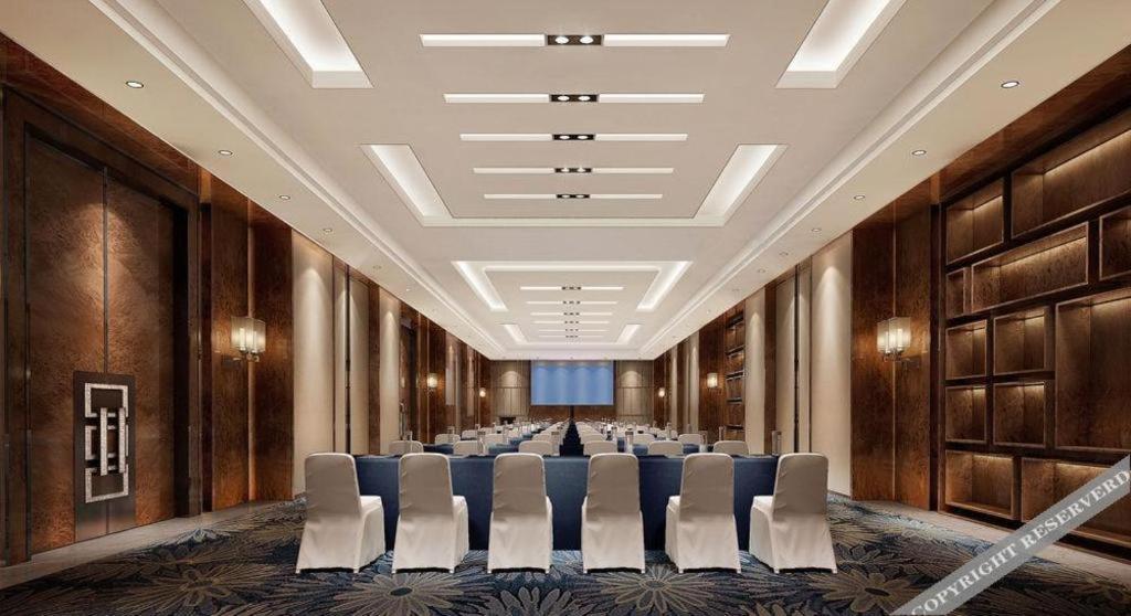 Hotel Grand Skylight International