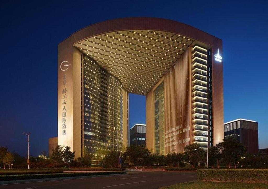 Hotel Grand Skylight International